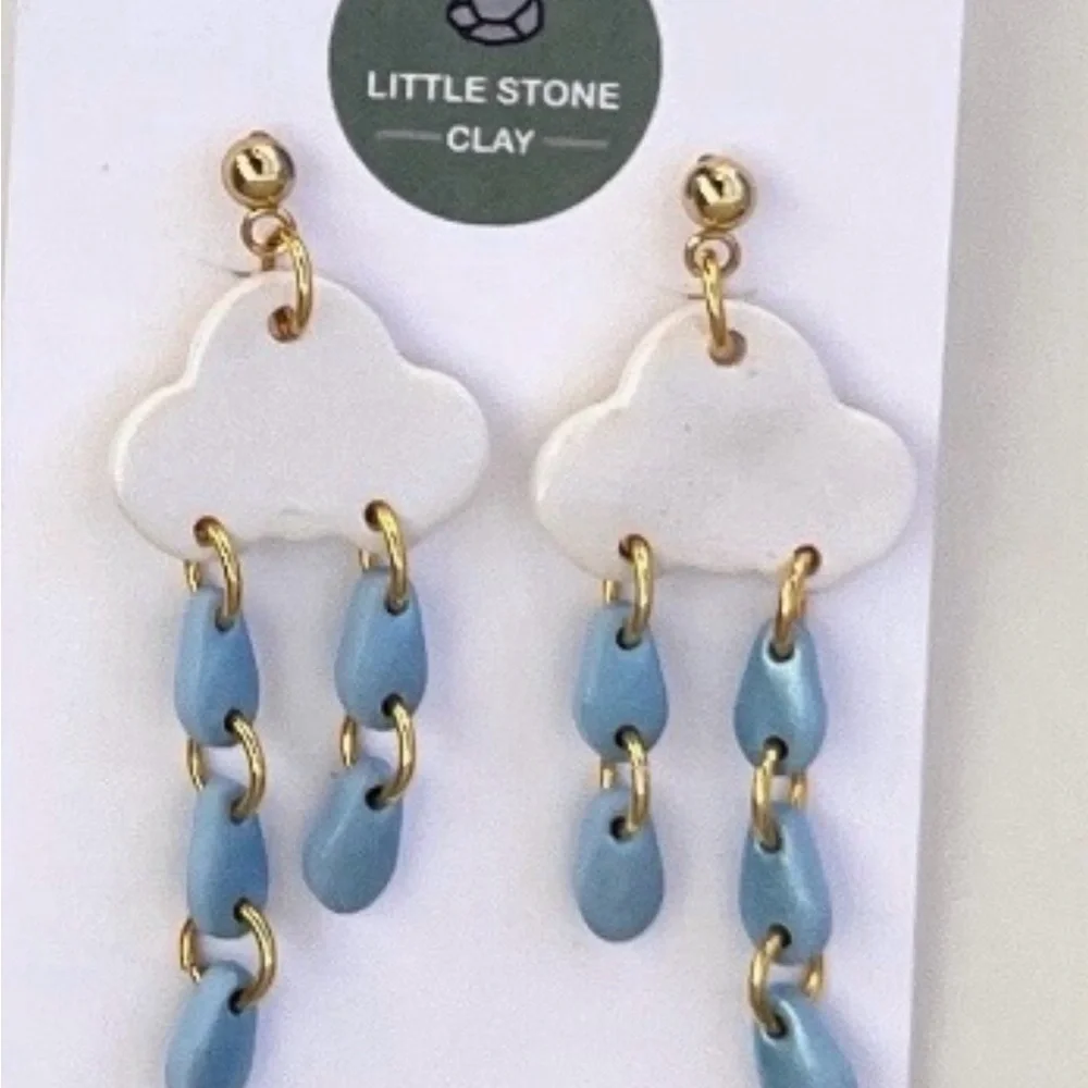 PICK 1: Handmade Clay Earrings - Picture 5 of 5